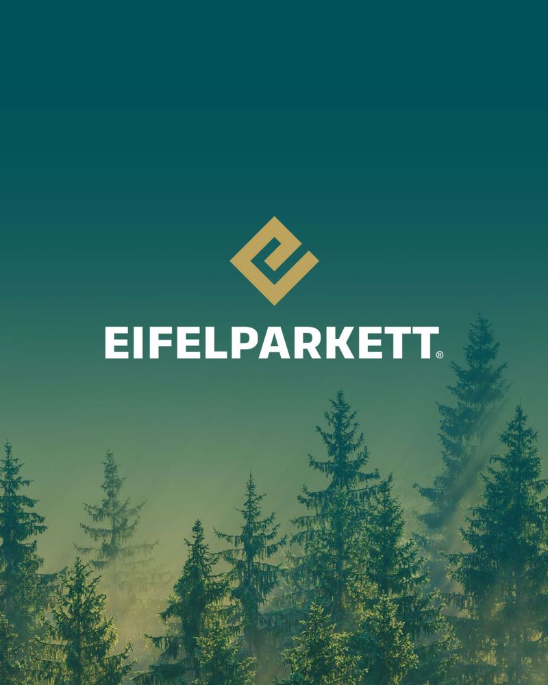 eifelparkett Logo vor dunkelgrünem Hintergrund mit Wald eifelparkett Logo vor dunkelgrünem Hintergrund mit Wald